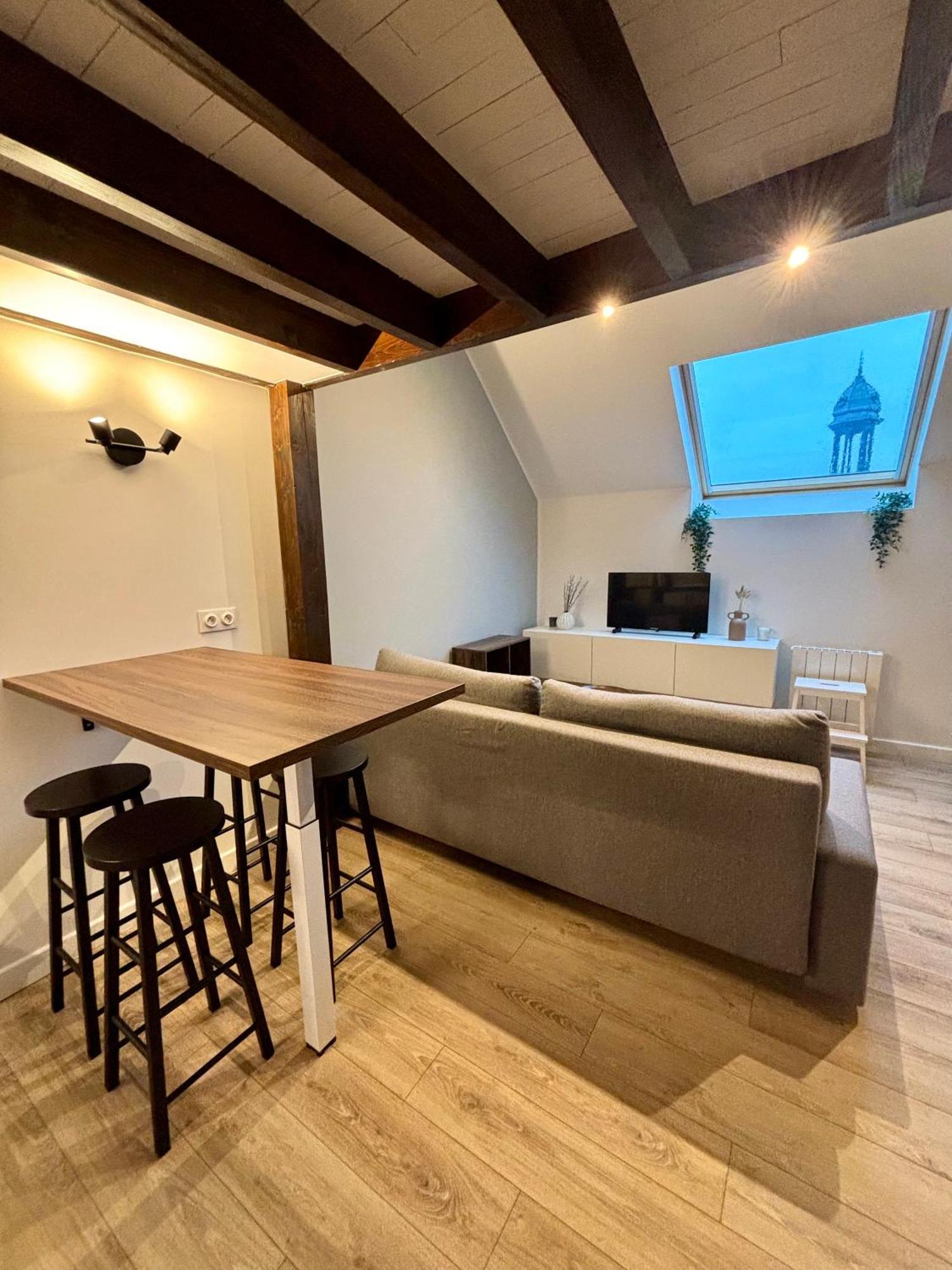 Apartamento Le Petit Jardin, Proche Gare, Hyper Centre Cambrai Exterior foto